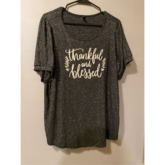 Ava James Charcoal Gray Thankful And Blessed Short Sleeve Scoop Neck Shirt Size - Picture 2 of 5